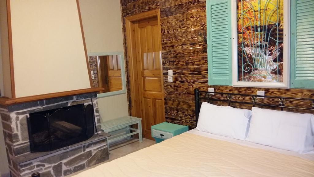 Mathes Hotel Klavsion ภายนอก รูปภาพ